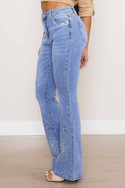 Bell bottom cowgirl jeans